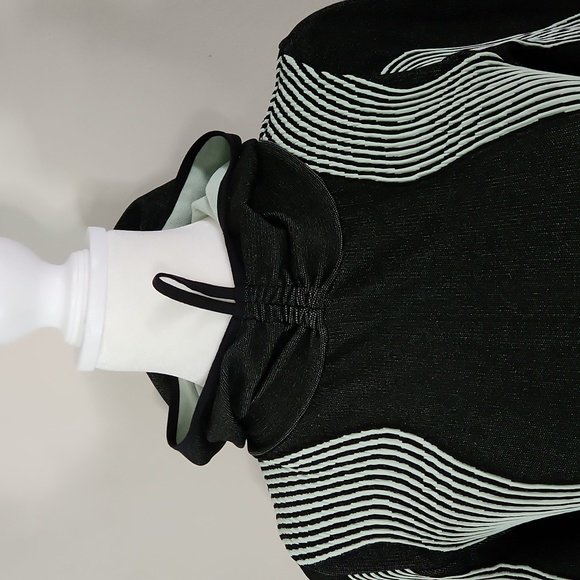 Nwot Free People Movement Layer Hoodie - Picture 6 of 11